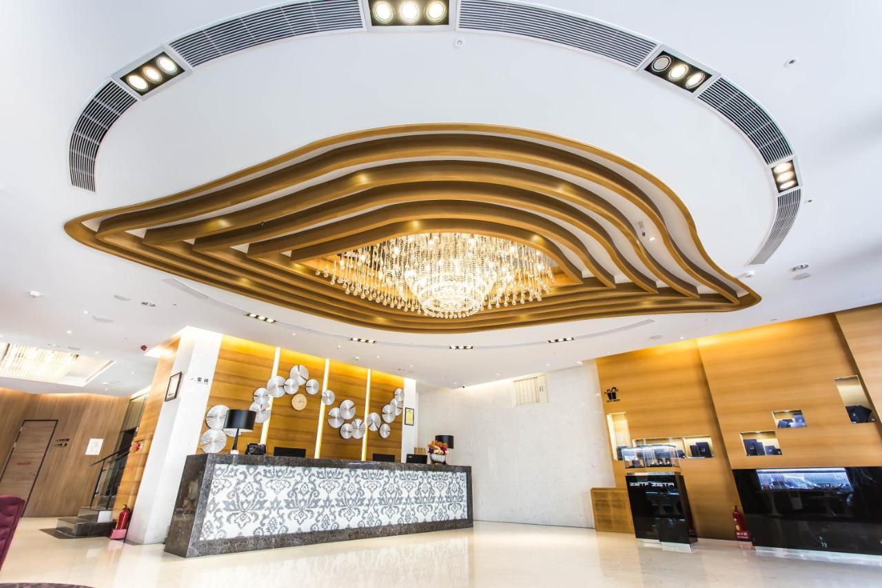 Royal Fine Hotel Kaohsiung Extérieur photo